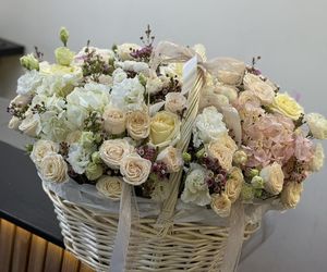 Корзина с цветами «запах весны»