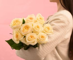 Букет из 9 белых роз