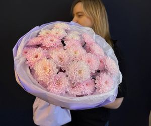 Моно букет из 5 розовых хризантем